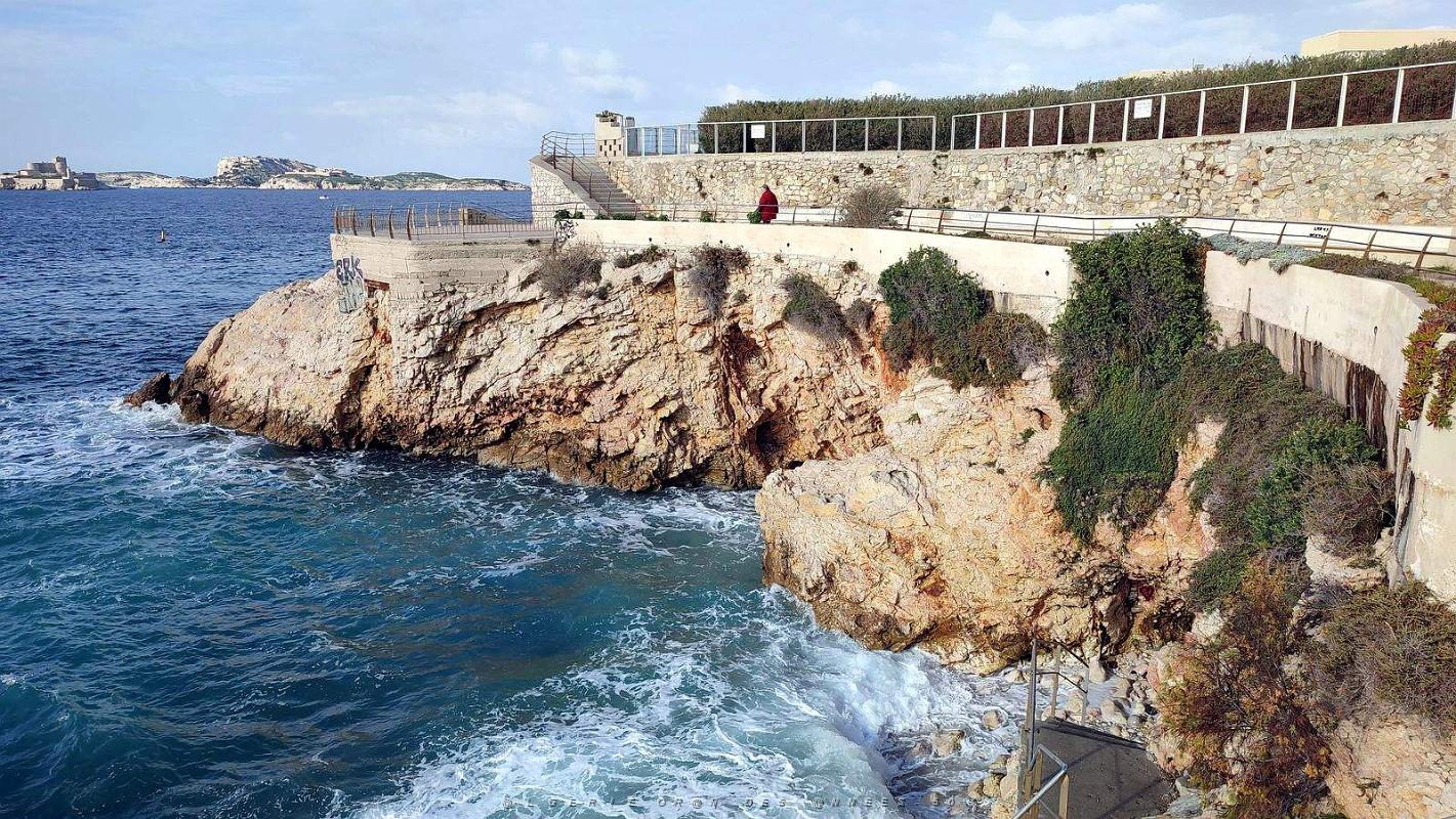 2022 12 MARSEILLE-ENDOUME DU PORT DE MALMOUSQUE A MALDORME (37).jpg